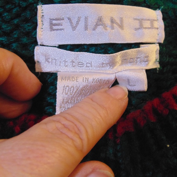 Evian II bear sweater Large - Picture 2 of 6